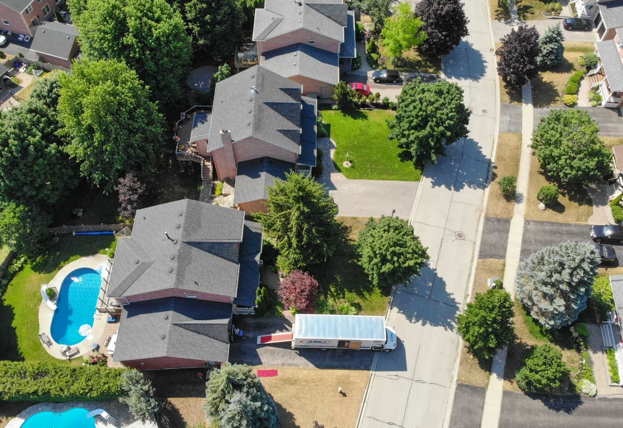 Home Delivery | AMJ Move | Canada's Largest Moving Company